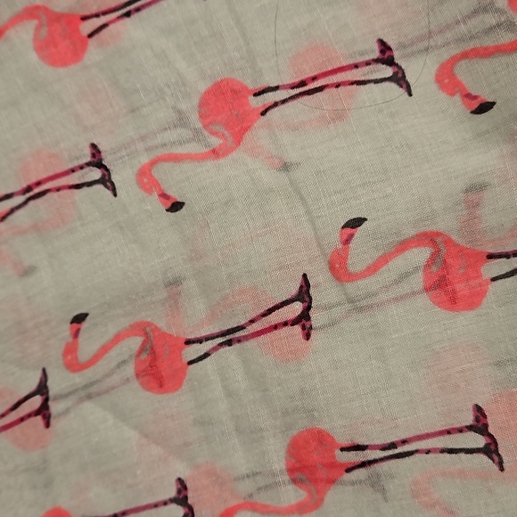 Pink flamingos on a mint green background long scarf Nordstrom NWOT animal print - Picture 5 of 5